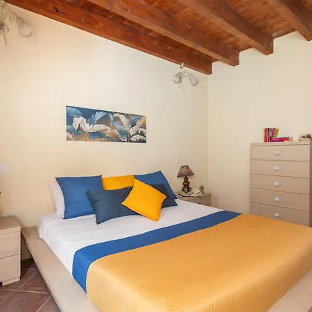 Sant'Antioco - Spazioso Appartamento Al Centro Extérieur photo