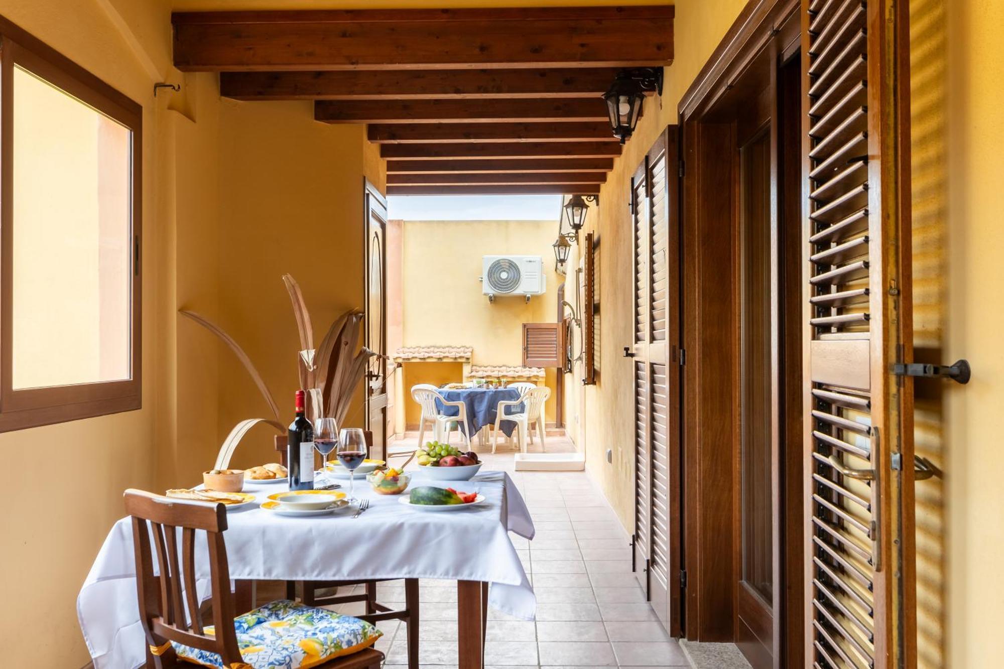 Apartment - Spazioso Al Centro Sant'Antioco