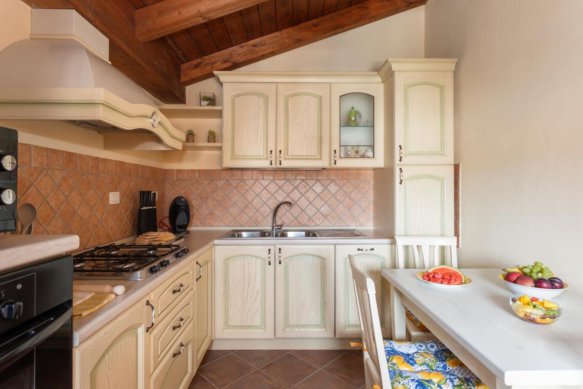- Spazioso Al Centro Apartment *