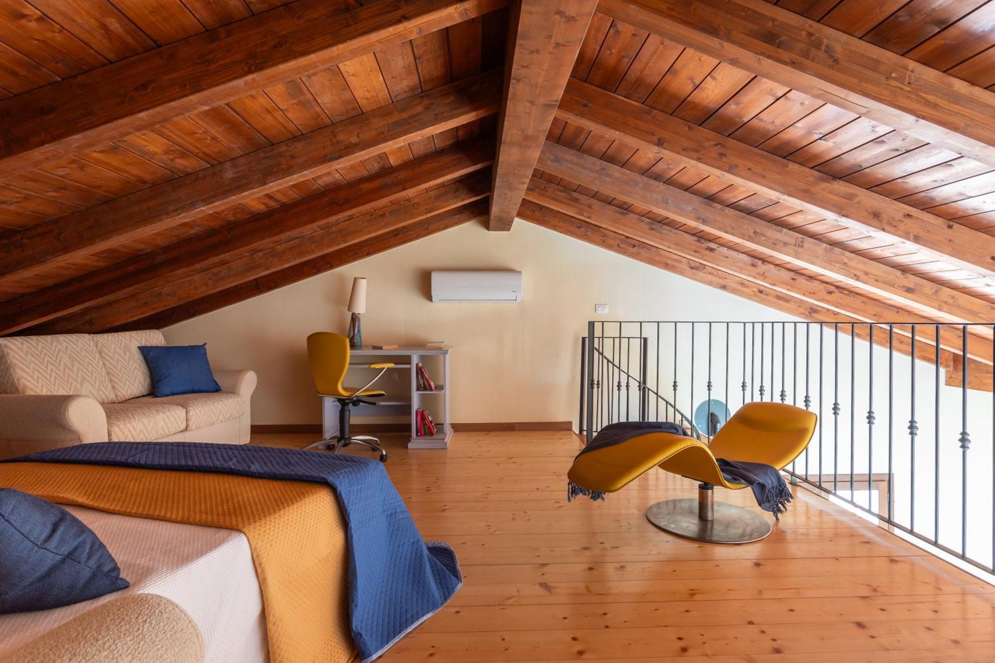- Spazioso Al Centro Apartment *
